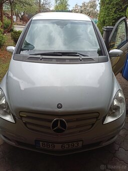 Mercedes -Benz B150 - 13