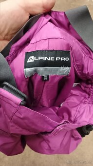 Set dětské lyže Atomic 90 + lyžáky + helma + lyž. souprava - 13