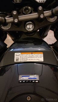 Yamaha FZ8 Fazer - 13
