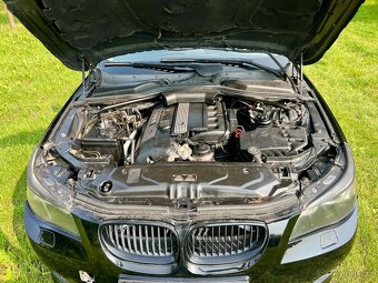 BMW E60 520i  2.2i 125Kw - 13