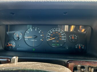 Jeep Grand Cheroke 5,9 - 13