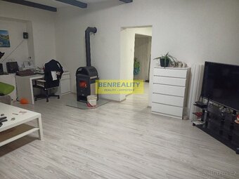 Prodej velkého rodinného domu (2byty: 3kk a 2+1) Mikulovice - 13