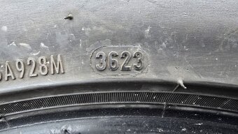 Zimní pneu 255/45/19 Pirelli - 13
