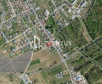 Prodej stavebního pozemku 1328 m2 - 13