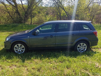 Opel Astra H 1.7 CDTI 92Kw RV.2010 TAŽNÉ - NOVÁ STK - 13