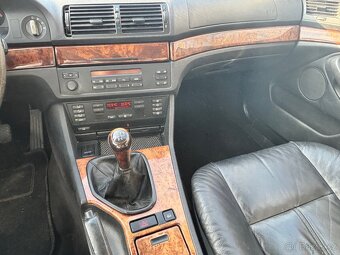 BMW E39 523i - 13
