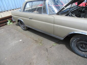 Mercedes Benz W111 220 SEB coupe, r.v.1963 - 13