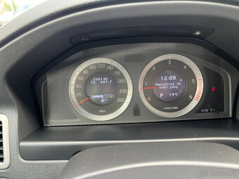 VOLVO  XC 70  2,4 D5 151 Kw AWD,ČR,KŮŽE,AUTOMAT - 13