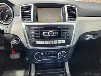 MB ML350 190kW 4x4 r. 2012 najeto 190.000km Tažné 3500kg - 13