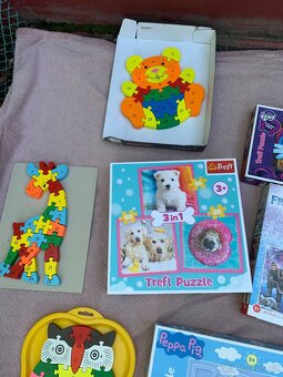 Obří sbírka puzzle (princezny, i dřevěné, Krtek, Disney.. - 13