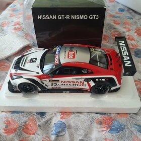 1:18 Autoart okruhové modely. - 13