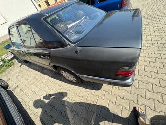 W124/200D - 13