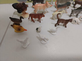 Farma, domeček s traktorem a se zvířátky - 13