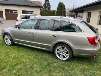 Škoda Superb 2 Elegance Plus 2.0 TDi 125kW DSG xenon - 13