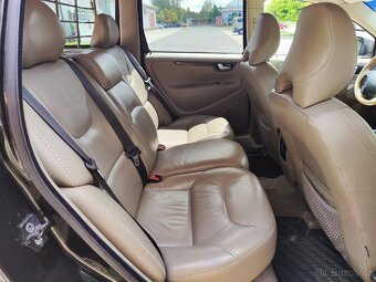Volvo XC70 Cross Country 2,4D5 120KW bez DPF - 13