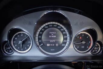 Mercedes-Benz E trieda Sedan 220 CDI Avantgarde A/T - 13