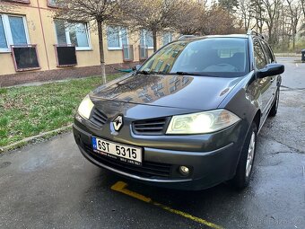 Renault Megane 1.6 i - 13