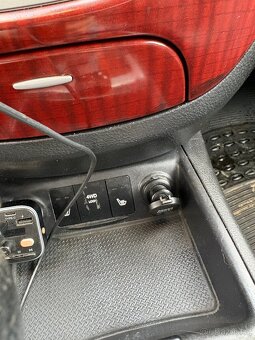 Hyundai DantaFe 2 (2.2 CRDi 4WD) Prodám/Vyměním - 13