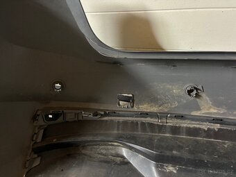 5. dveře a zadní nárazník Škoda Fabia IV - 13