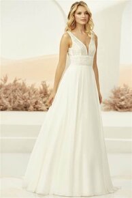 svatební šaty Vivienne z Bianco Evento - 13