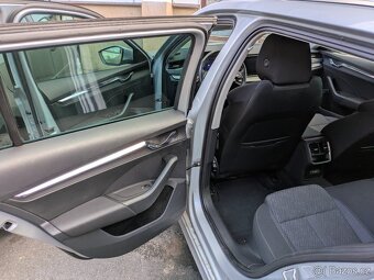 Octavia Combi 2.0 TDi, 110 kW, DSG, Style+ Matrix ČR - 13