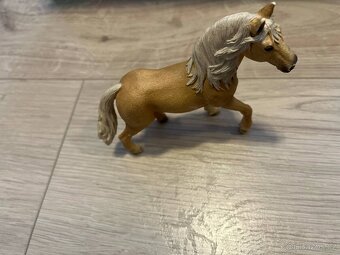 Schleich koně - 13