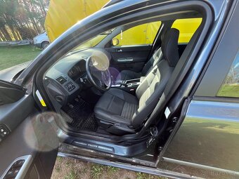 Volvo V50 2.0D, manuál, rv. 2007 - 13