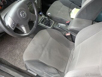 Opel Vectra C 1,8 LPG, nová TK, rok 2005 - 13