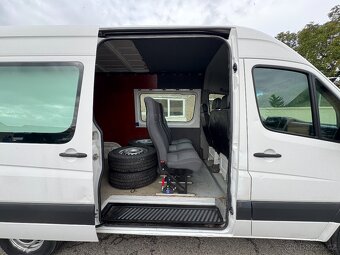 Volkswagen Crafter 2012 L2H2 2.0 TDI 100kw 6 MÍST CZ DPH - 13