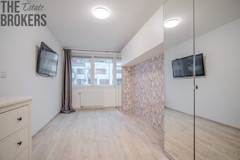 Prodej bytu 2+kk, 54,3 m2, balkon, garážové stání, novostavb - 13