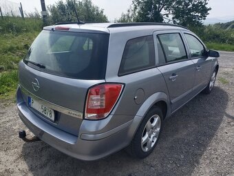 Opel Astra H 1.9  CDTI 74Kw RV.2007 TAŽNÉ - NOVÁ STK - 13
