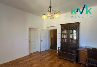 Prodej bytu v dispozici 4+1, užitná plocha 120m², Centrum Ka - 13