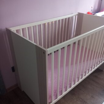 Detska postylka s prebalovaci komodou / pultem - 13