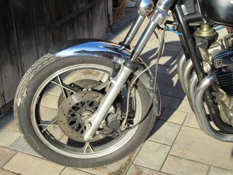 Suzuki GSX 750 L - 13