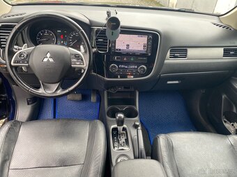 Mitsubishi Outlander 3 2,2 Di-D, 4x4,2014, 7 míst SUV - 13