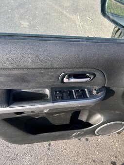 Prodám Suzuki Grand Vitara 4x4 - 13