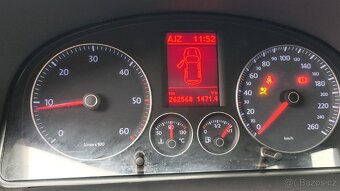 VW Touran 2.0 TDI - 13