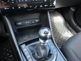 Hyundai Tucson 1.6T-GDi 110kW SMART ČR ZÁRUKA SERVISKA - 13