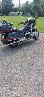 Honda Goldwing - 13