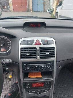 PRODÁM PEUGEOT 307 Hdi - 13