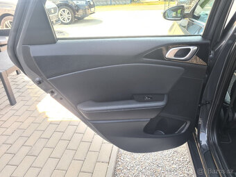 KIA CEED 1.0 T-GDI SILVER - 13