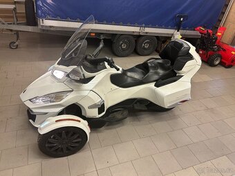 Can-Am Spyder 1330ACE - 13