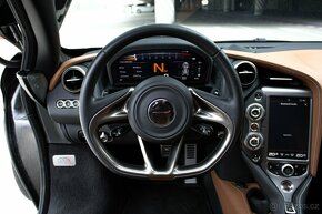 McLaren 720S 4.0 Twin Turbo V8, Launch Edition, (530kw) - 13