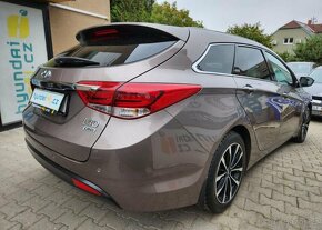 Hyundai i40 1.6.-NÍZKÉ KM-KAMERA-NAVI - 13