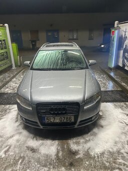 Audi a4b7 - 13