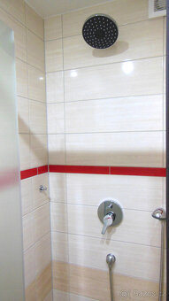 Prodej krásného bytu 1+1 s lodžií a zahradou 44 m² -Vinařská - 13