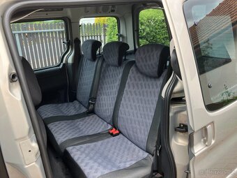 Citroen Berlingo, 2.0 HDI  66 kW, Multispace - 13