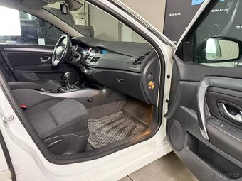 Renault Laguna, 2.0 103kW, r.2010, Serviska ČR - 13