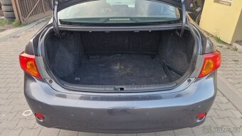 Toyota Corolla 1.3i 74kw, r.v. 2010, STK do 1/26 - 13