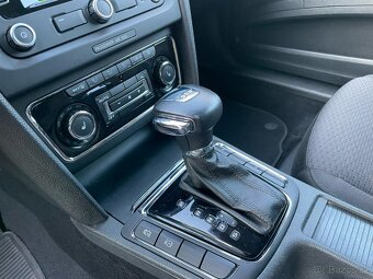 Škoda Superb 2.0TDi 125kW DSG VYSOKÁ VÝBAVA - 13